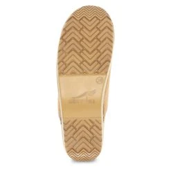 Dansko Wide Pro Honey Distressed -Footwear Outlet Store 399581464 VIB f10d34e8 827c 47f6 88ef 7f8aa45cd3ab