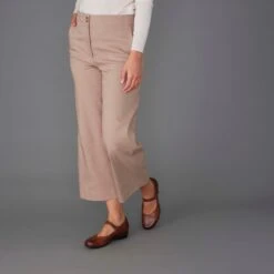 Dansko Fawna Chestnut Burnished Calf -Footwear Outlet Store f23 fayette fawna chestnut lifestyle 2400x2400 1