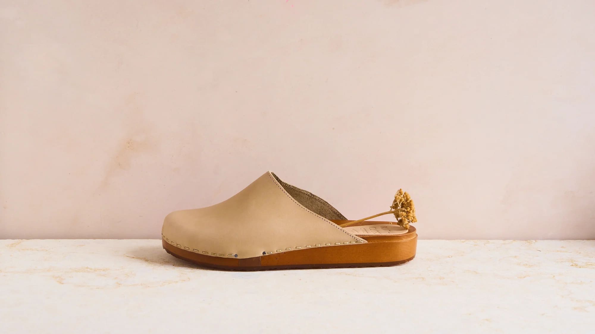 Footwear Outlet Store -Footwear Outlet Store 250620 KIT KLOGS 0029 2k